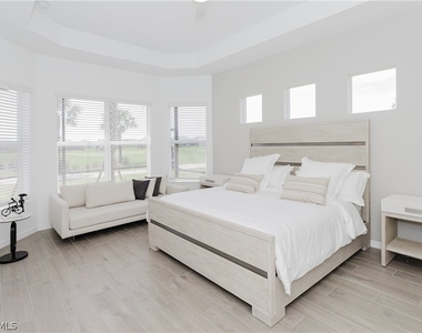 5414 Espada Court - Photo Thumbnail 10