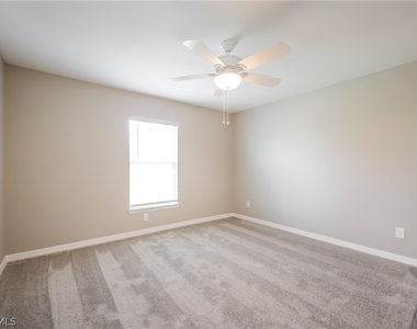 2910 57th Street W - Photo Thumbnail 10