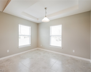 2910 57th Street W - Photo Thumbnail 6