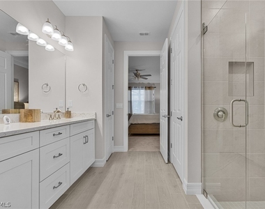 379 Grace Bay Lane - Photo Thumbnail 14