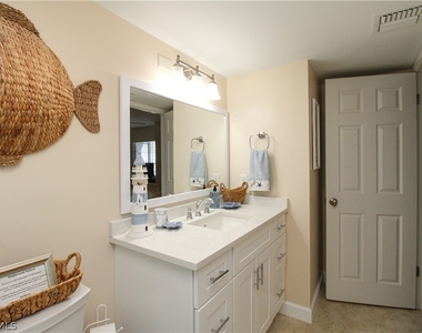 3443 Gulf Shore Boulevard N - Photo Thumbnail 27