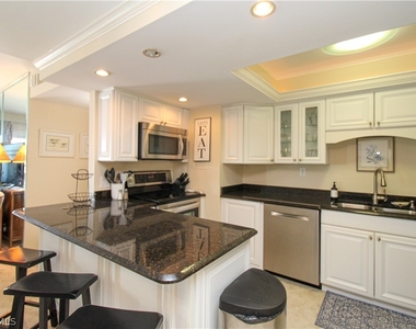 3443 Gulf Shore Boulevard N - Photo Thumbnail 17