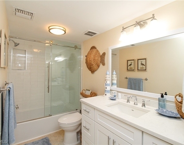 3443 Gulf Shore Boulevard N - Photo Thumbnail 28