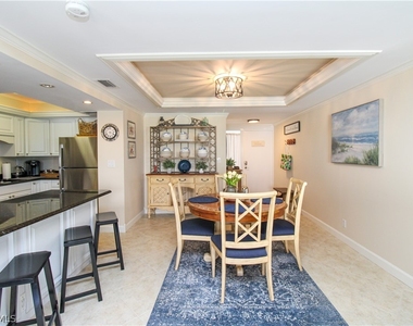 3443 Gulf Shore Boulevard N - Photo Thumbnail 14