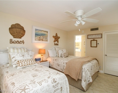 3443 Gulf Shore Boulevard N - Photo Thumbnail 23