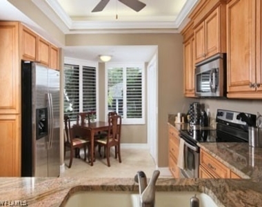 4041 Whiskey Pointe Lane - Photo Thumbnail 3