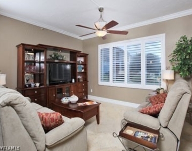 4041 Whiskey Pointe Lane - Photo Thumbnail 5
