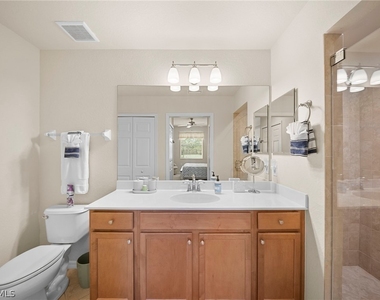 10337 Heritage Bay Boulevard - Photo Thumbnail 14