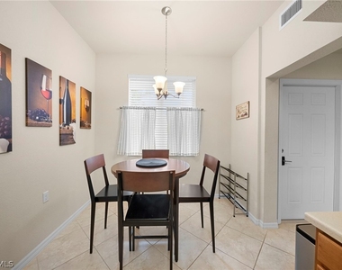 10337 Heritage Bay Boulevard - Photo Thumbnail 10
