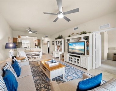 10337 Heritage Bay Boulevard - Photo Thumbnail 3