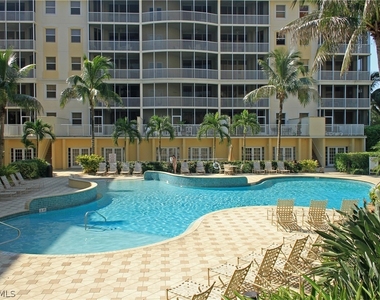 400 Flagship Drive - Photo Thumbnail 20