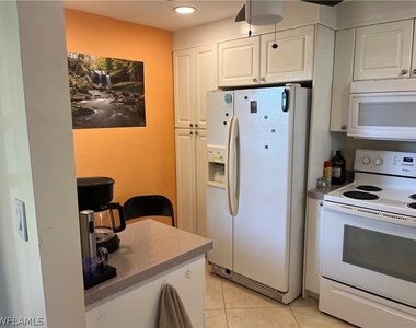 1085 Forest Lakes Drive - Photo Thumbnail 13