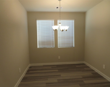 10854 Bodie Hills Drive - Photo Thumbnail 3