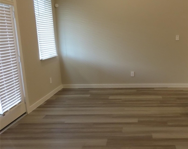 10854 Bodie Hills Drive - Photo Thumbnail 12