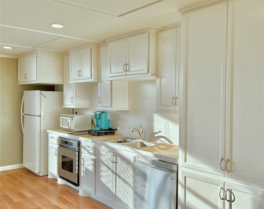 927 27th Street - Photo Thumbnail 20
