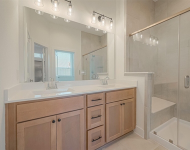 12958 Rio Mariano Lane - Photo Thumbnail 5
