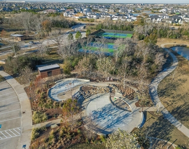 12958 Rio Mariano Lane - Photo Thumbnail 33