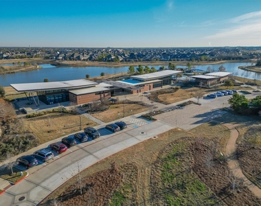 12958 Rio Mariano Lane - Photo Thumbnail 36
