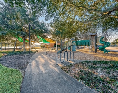 12958 Rio Mariano Lane - Photo Thumbnail 22