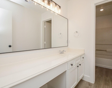 9939 Farrell Drive - Photo Thumbnail 9