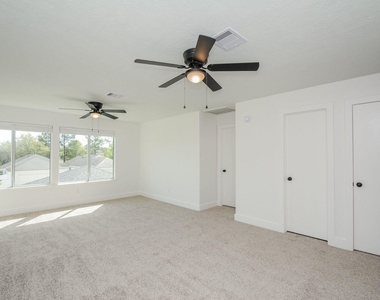 9939 Farrell Drive - Photo Thumbnail 13