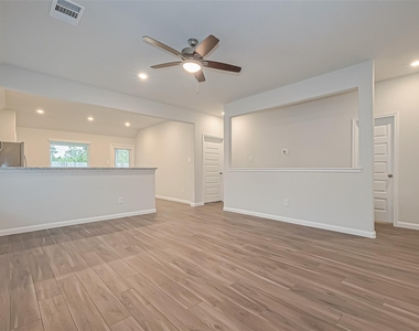 2412 Cave Fish Court - Photo Thumbnail 7
