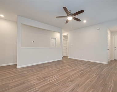 2412 Cave Fish Court - Photo Thumbnail 10