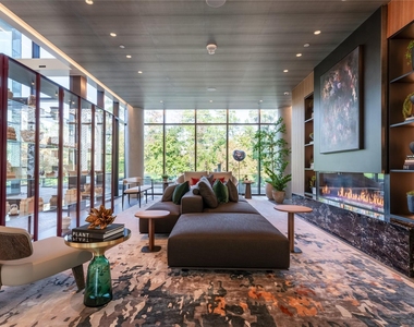 1 Riva Row - Photo Thumbnail 23