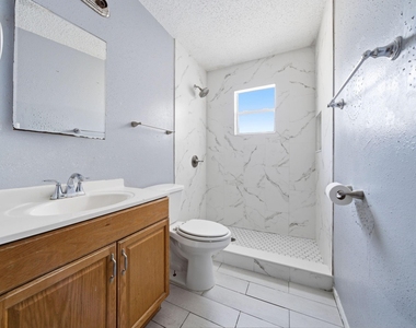 406 E 34th Street - Photo Thumbnail 7