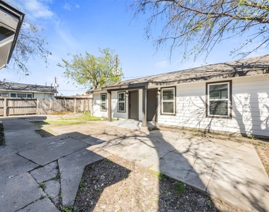 3614 Billingsley Street - Photo Thumbnail 13