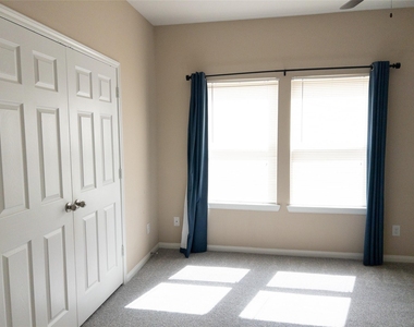 3986 Avenue B - Photo Thumbnail 15