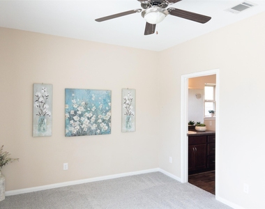 3986 Avenue B - Photo Thumbnail 13