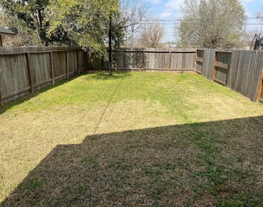 3986 Avenue B - Photo Thumbnail 22