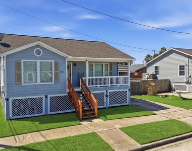 2311 56th Street - Photo Thumbnail 24