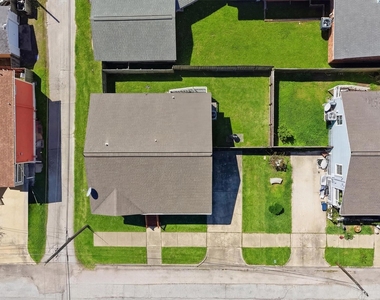 2311 56th Street - Photo Thumbnail 20