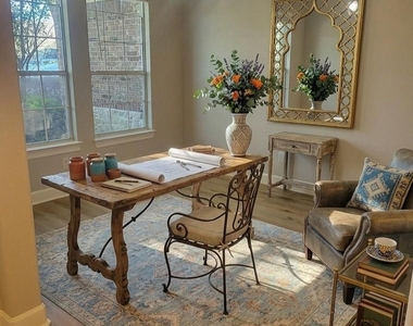 606 Admiral Bay Lane - Photo Thumbnail 21
