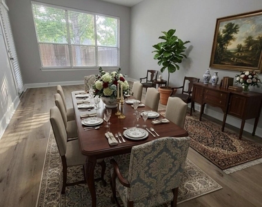 606 Admiral Bay Lane - Photo Thumbnail 12