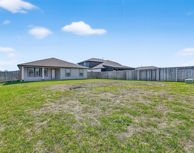 827 Silver Kettle Drive - Photo Thumbnail 27
