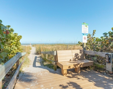 467 Jackson Avenue - Photo Thumbnail 30