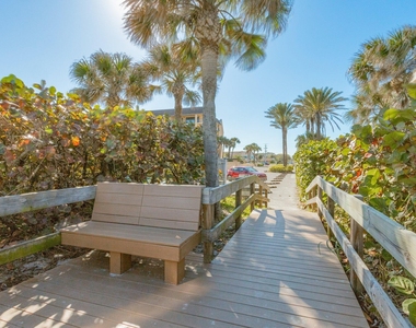 467 Jackson Avenue - Photo Thumbnail 42