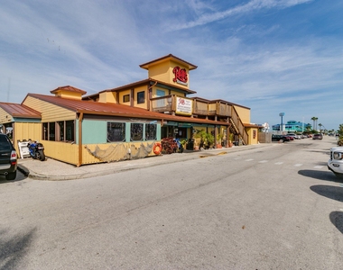 467 Jackson Avenue - Photo Thumbnail 47