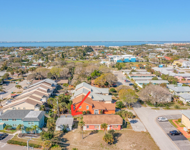 467 Jackson Avenue - Photo Thumbnail 53