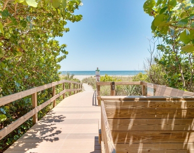 467 Jackson Avenue - Photo Thumbnail 29