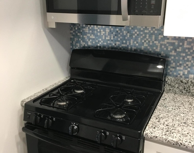 43 Bogart Place - Photo Thumbnail 5