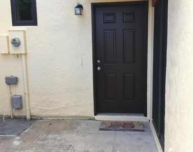43 Bogart Place - Photo Thumbnail 13