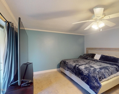 216 Country Club Drive - Photo Thumbnail 22