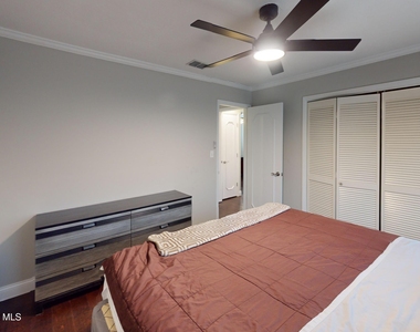 216 Country Club Drive - Photo Thumbnail 30