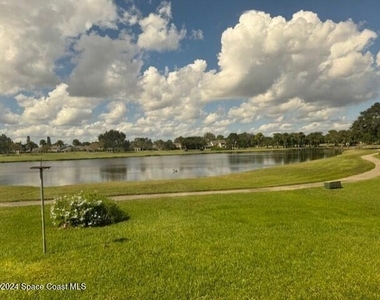 216 Country Club Drive - Photo Thumbnail 43