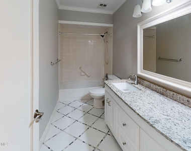 216 Country Club Drive - Photo Thumbnail 28