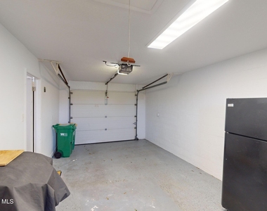 216 Country Club Drive - Photo Thumbnail 36